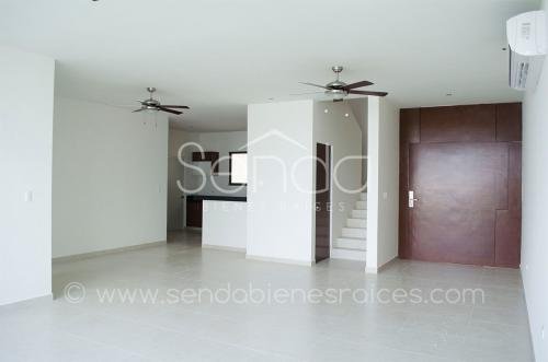 680-18507-casa-renta-3-habitaciones-norte-de-merida-2.jpg