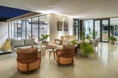 682-36393-Terrenos-Premium-en-venta-en-Privada-con-amenidades-en-Temozon-Norte-2.jpg