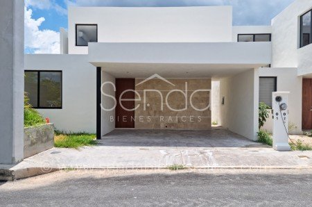 Casa en Venta en Mérida Residencial Savara - Mod. Isora de 3 recámaras